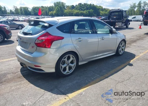 2014 Ford Focus St из США, поврежденный, VIN 1FADP3L94EL365639